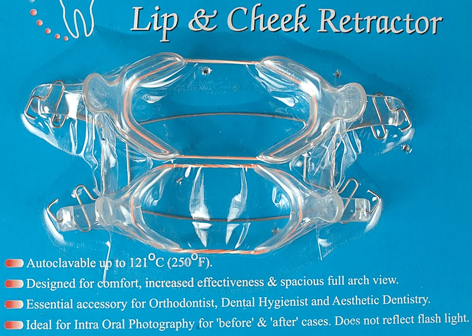 Lip and Cheek Retractor